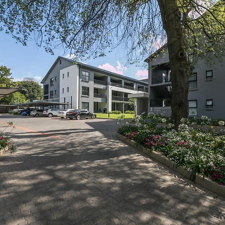 Stay Ulo At Atholl Gate Johannesburg Exteriör bild